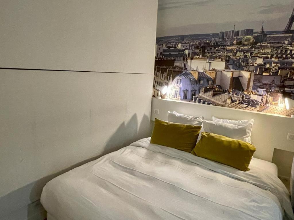 St Germain Beauvoir Chicsuites París Exterior foto